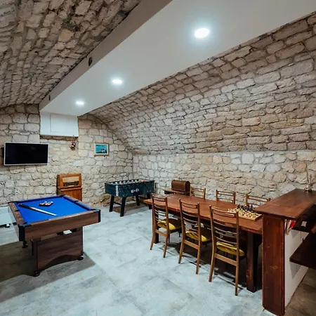 Lovely House Mara, Imotski. * Imotski
